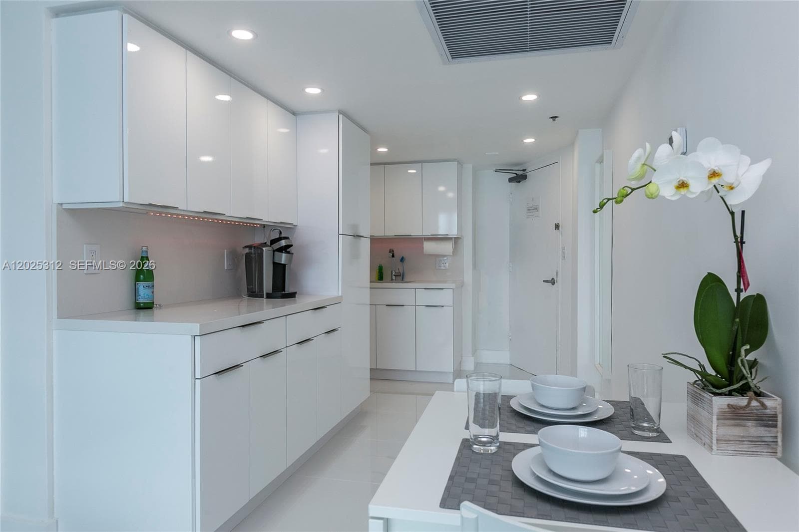 5445 Collins Ave # 1232, Miami Beach, FL 33140 — zdjęcie 3