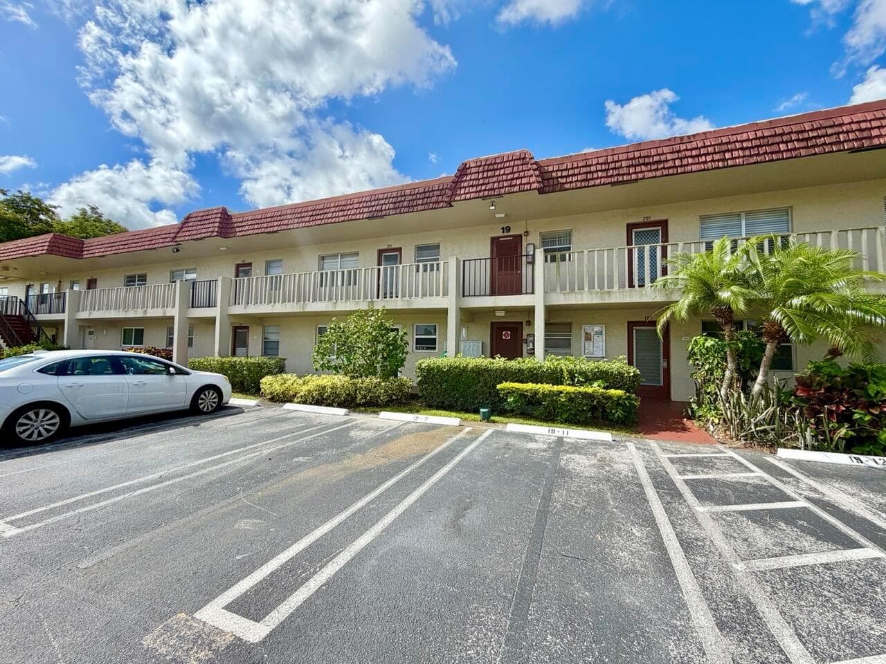 19 Abbey Lane # 204, Delray Beach, FL 33446 — zdjęcie 3