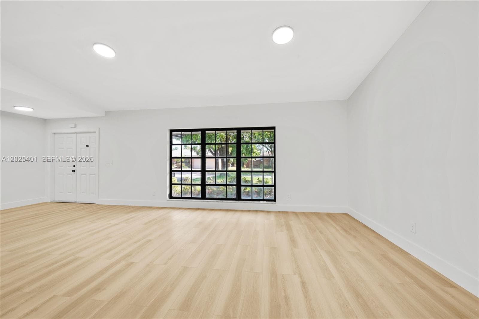 8475 NW 2nd Mnr, Coral Springs, FL 33071 — zdjęcie 5