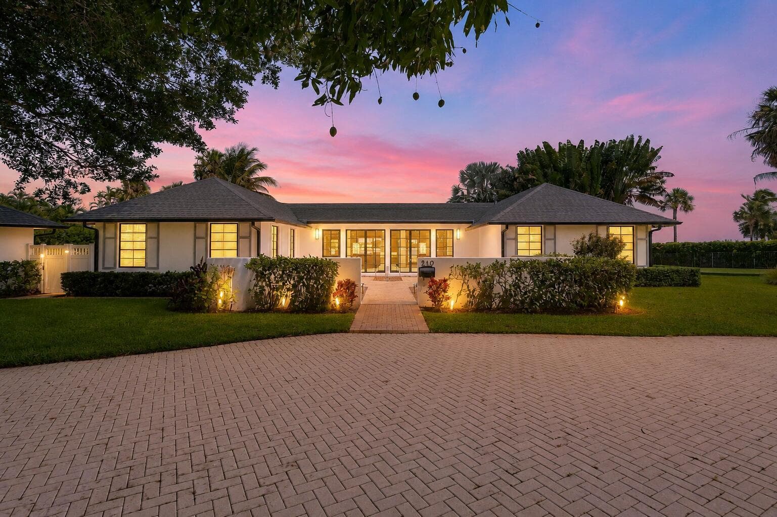 210 S Lake Drive, Lantana, FL 33462 — zdjęcie 2