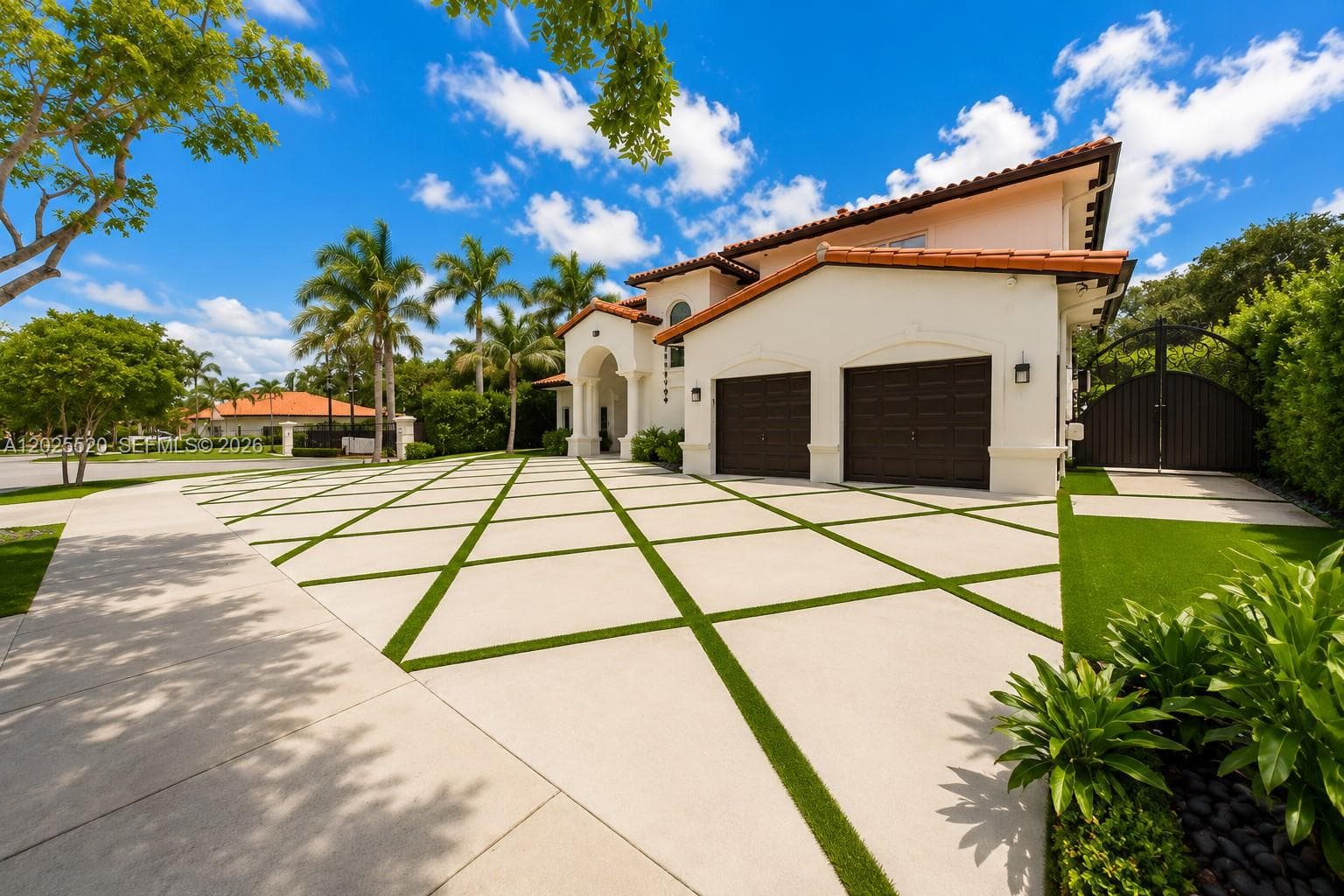 15721 NW 79th Ct, Miami Lakes, FL 33016 — zdjęcie 3