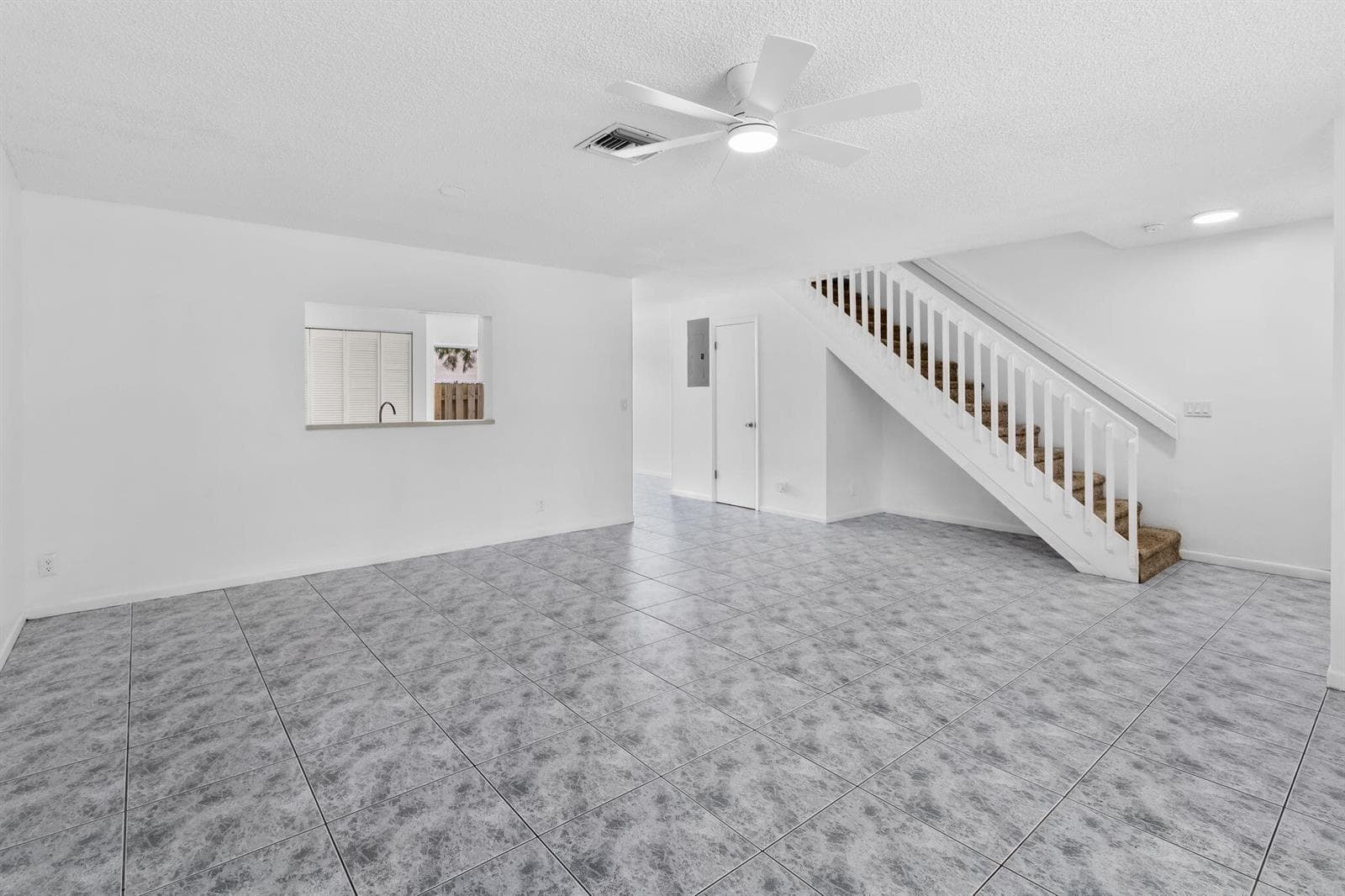 12212 NW 36th Place, Sunrise, FL 33323 — zdjęcie 2
