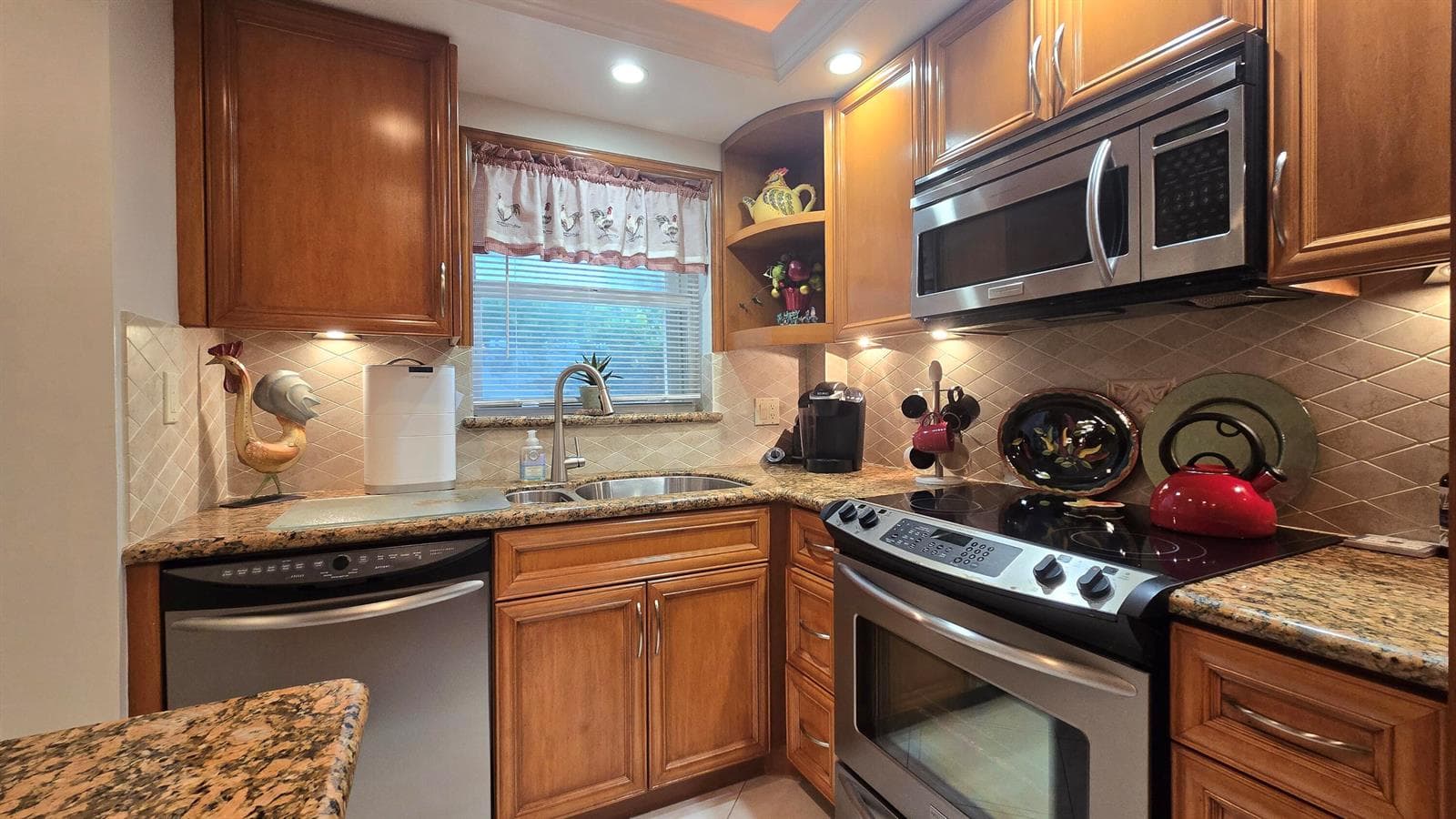 1161 Hillsboro Mile # 107, Hillsboro Beach, FL 33062 — zdjęcie 2