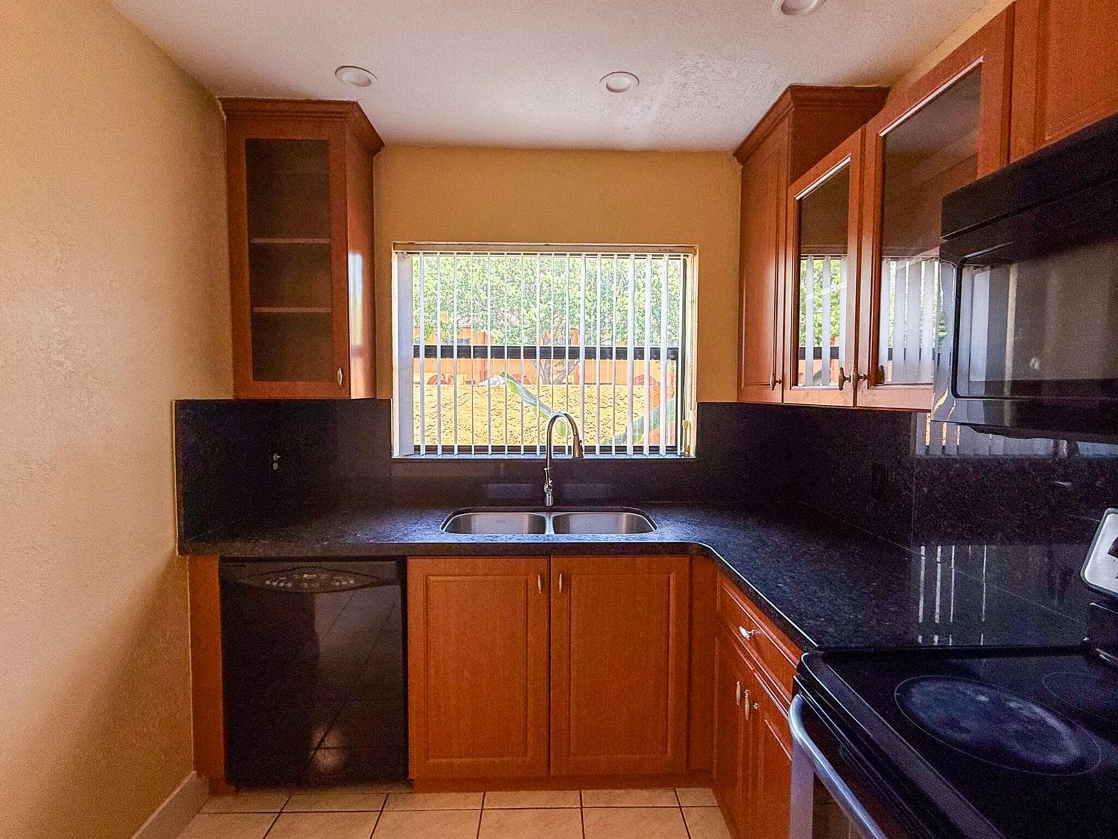 4567 NW 90th Avenue, Sunrise, FL 33351 — zdjęcie 5