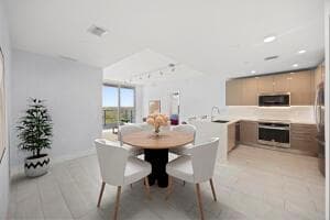 2000 Metropica Way # 802, Sunrise, FL 33323 — zdjęcie 3