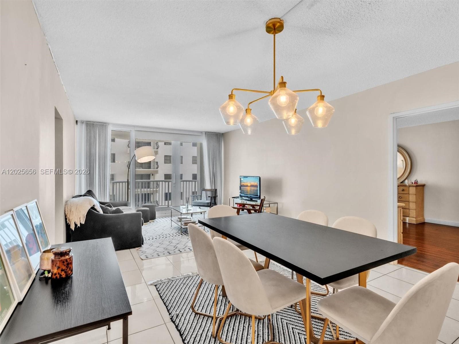 5401 Collins Ave # 107, Miami Beach, FL 33140 — zdjęcie 5