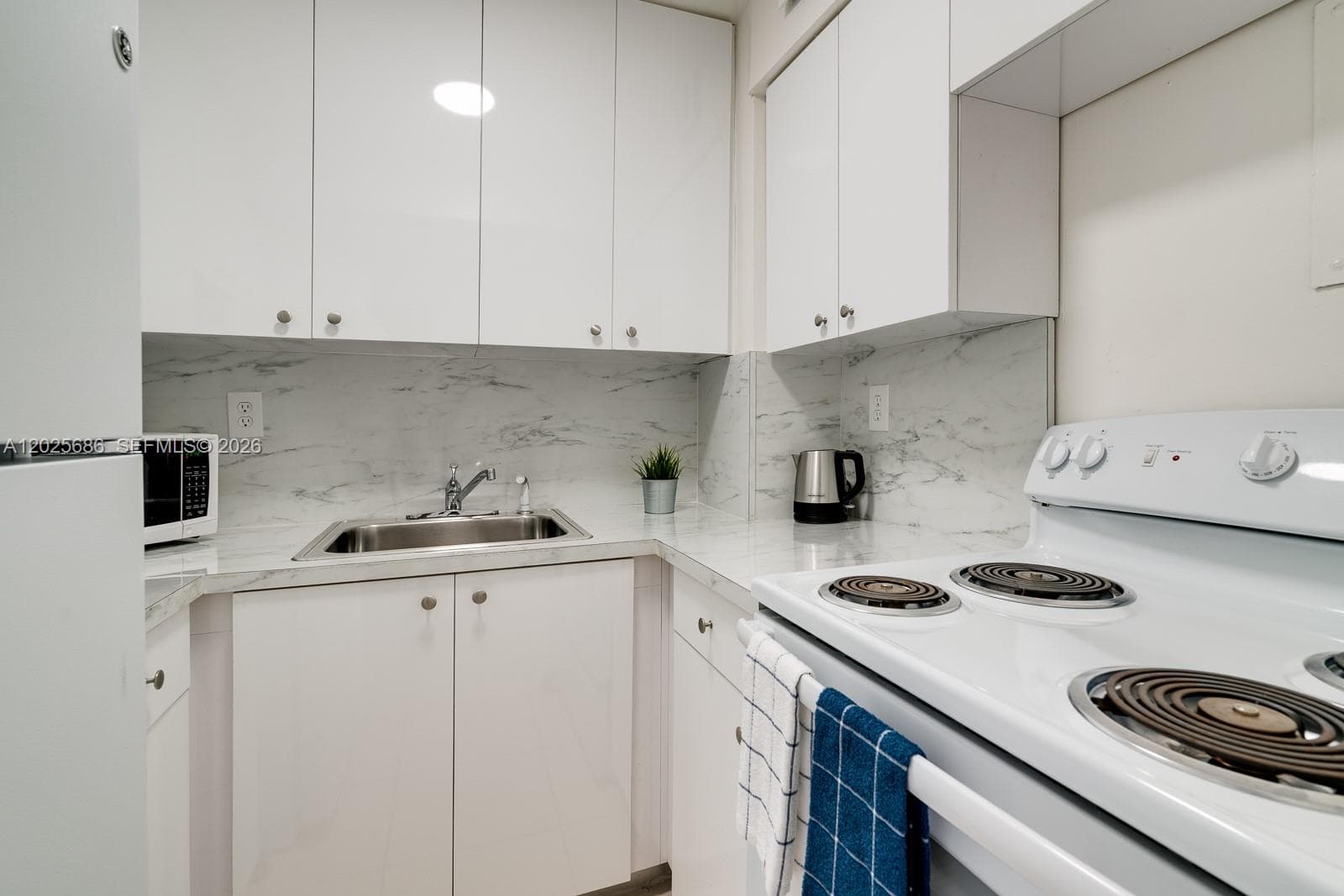 3100 Collins Ave # 1101, Miami Beach, FL 33140 — zdjęcie 5