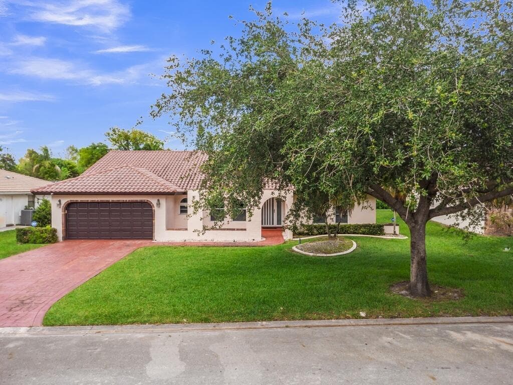 895 NW 110th Lane, Coral Springs, FL 33071 — zdjęcie 2