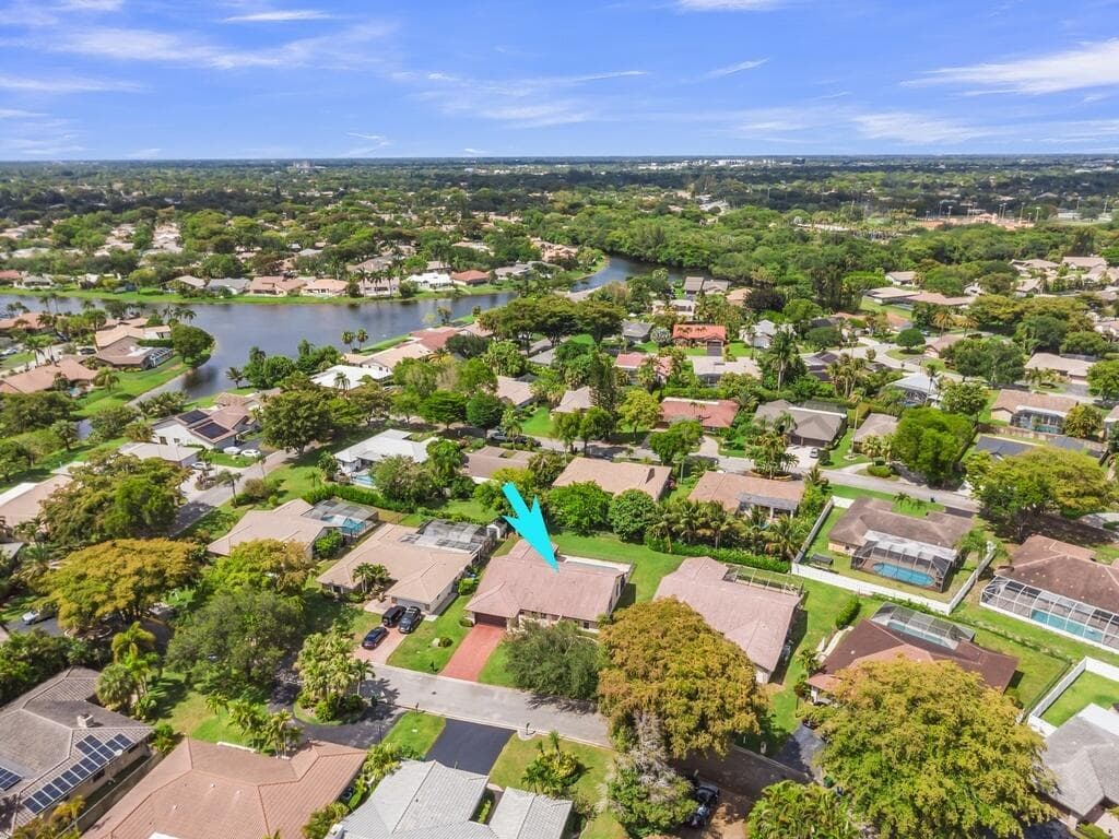 895 NW 110th Lane, Coral Springs, FL 33071 — zdjęcie 3