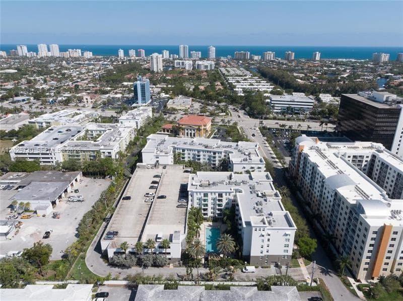 2421 NE 65th St # 408, Fort Lauderdale, FL 33308 — zdjęcie 2