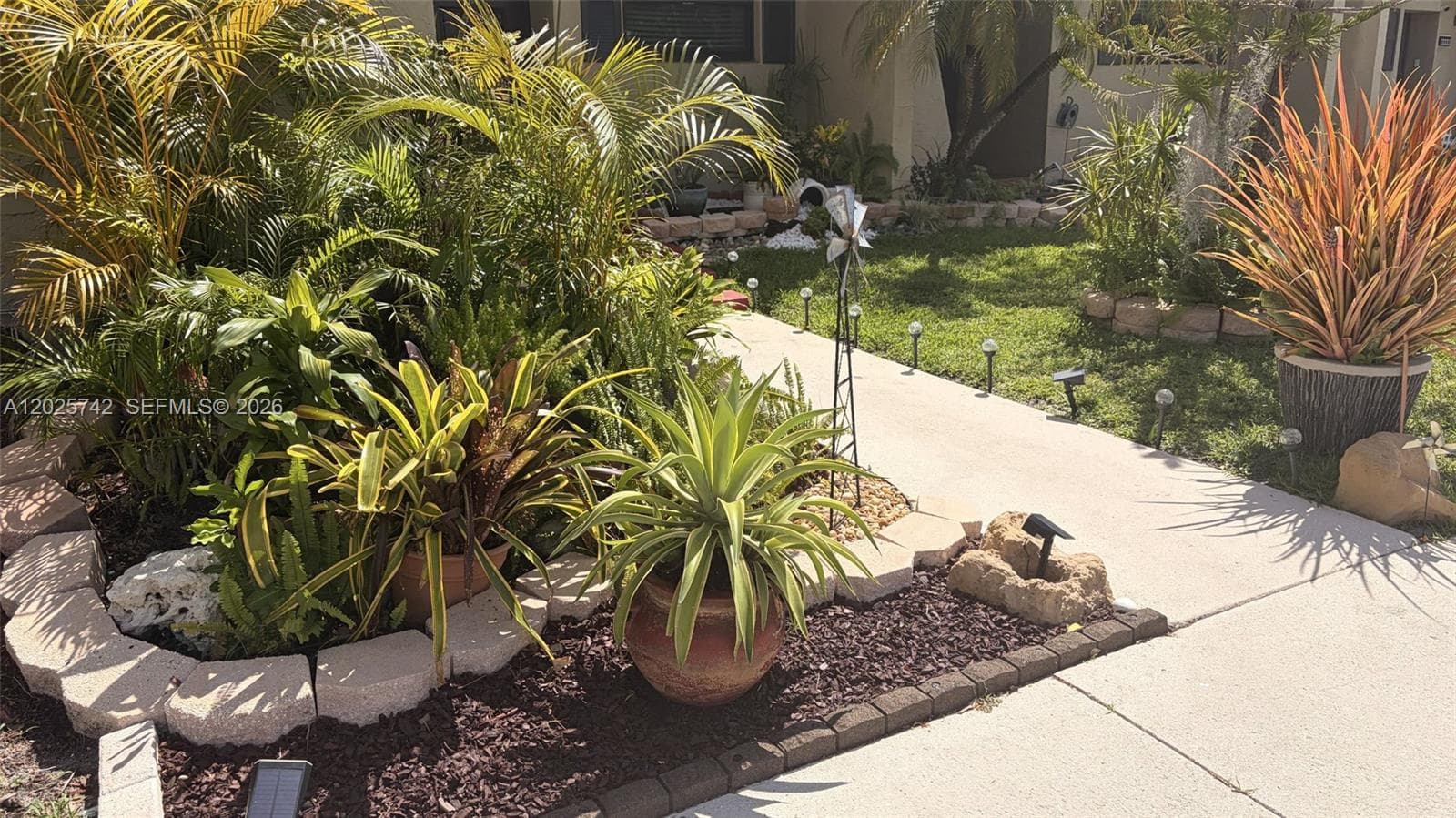 8982 Palm Tree Ln # 8982, Pembroke Pines, FL 33024 — zdjęcie 3