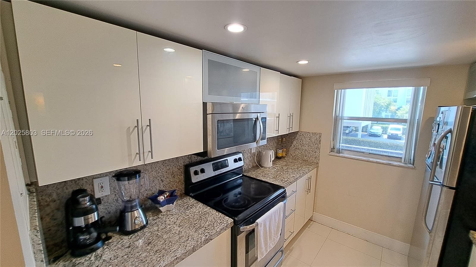 201 178th Dr # 209, Sunny Isles Beach, FL 33160 — zdjęcie 3