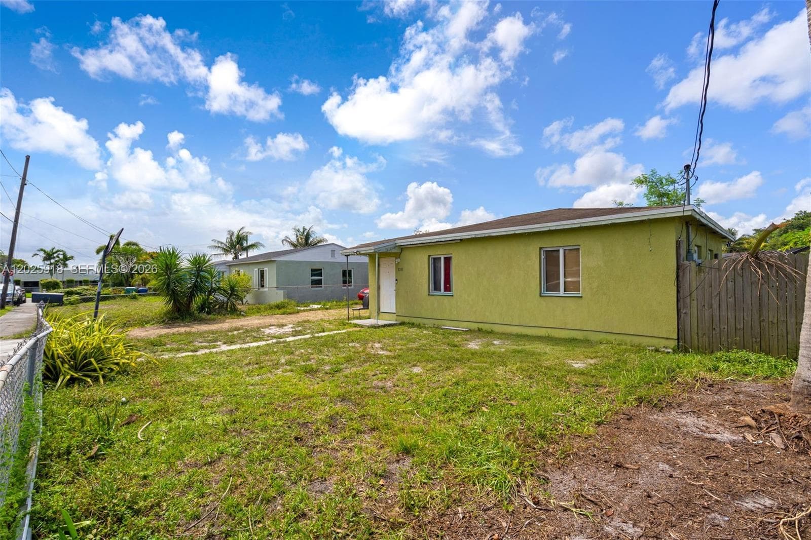 2365 NW 155th St, Miami Gardens, FL 33054 — zdjęcie 3