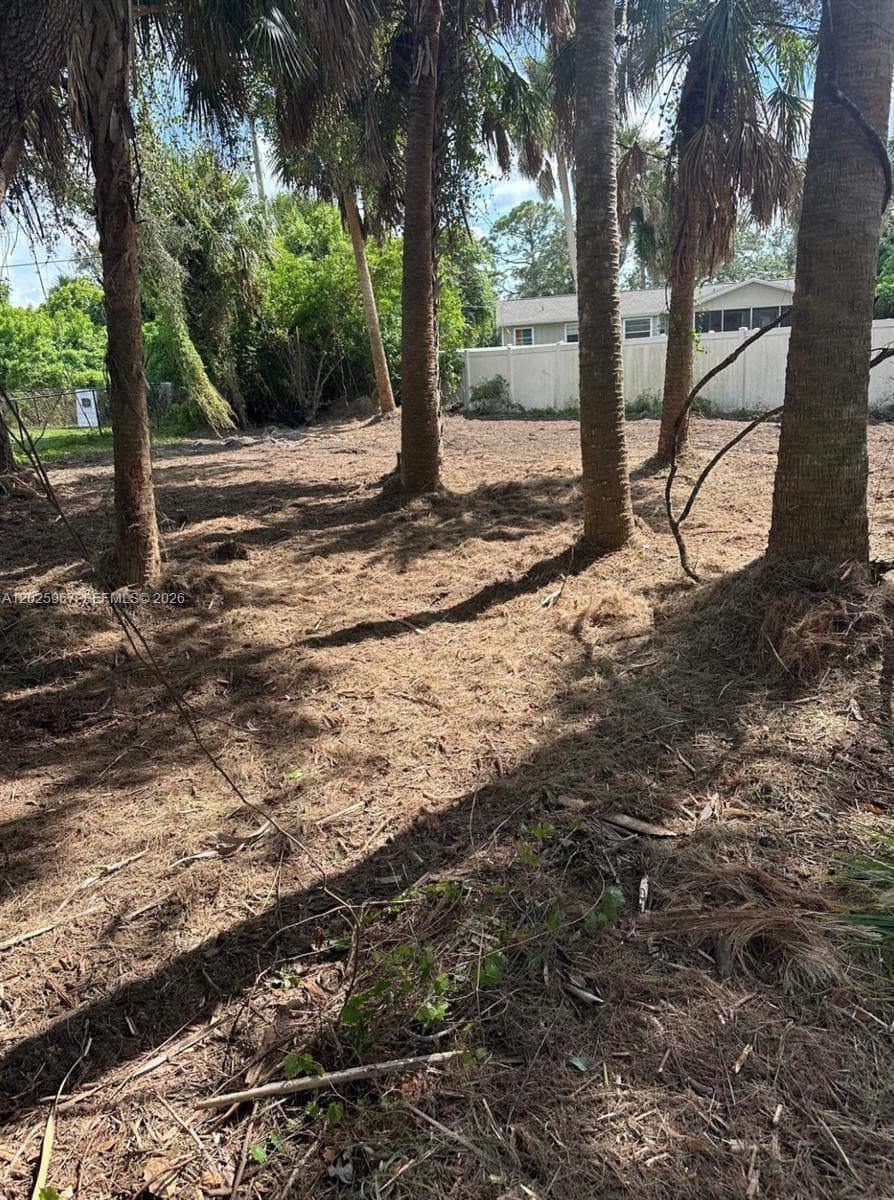 11859 ELEANOR Avenue, Port Charlotte, FL 33981 — zdjęcie 2