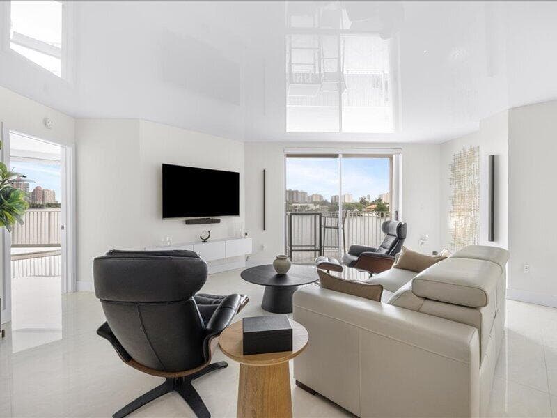 18260 N Bay Road # 418, Sunny Isles Beach, FL 33160 — zdjęcie 2