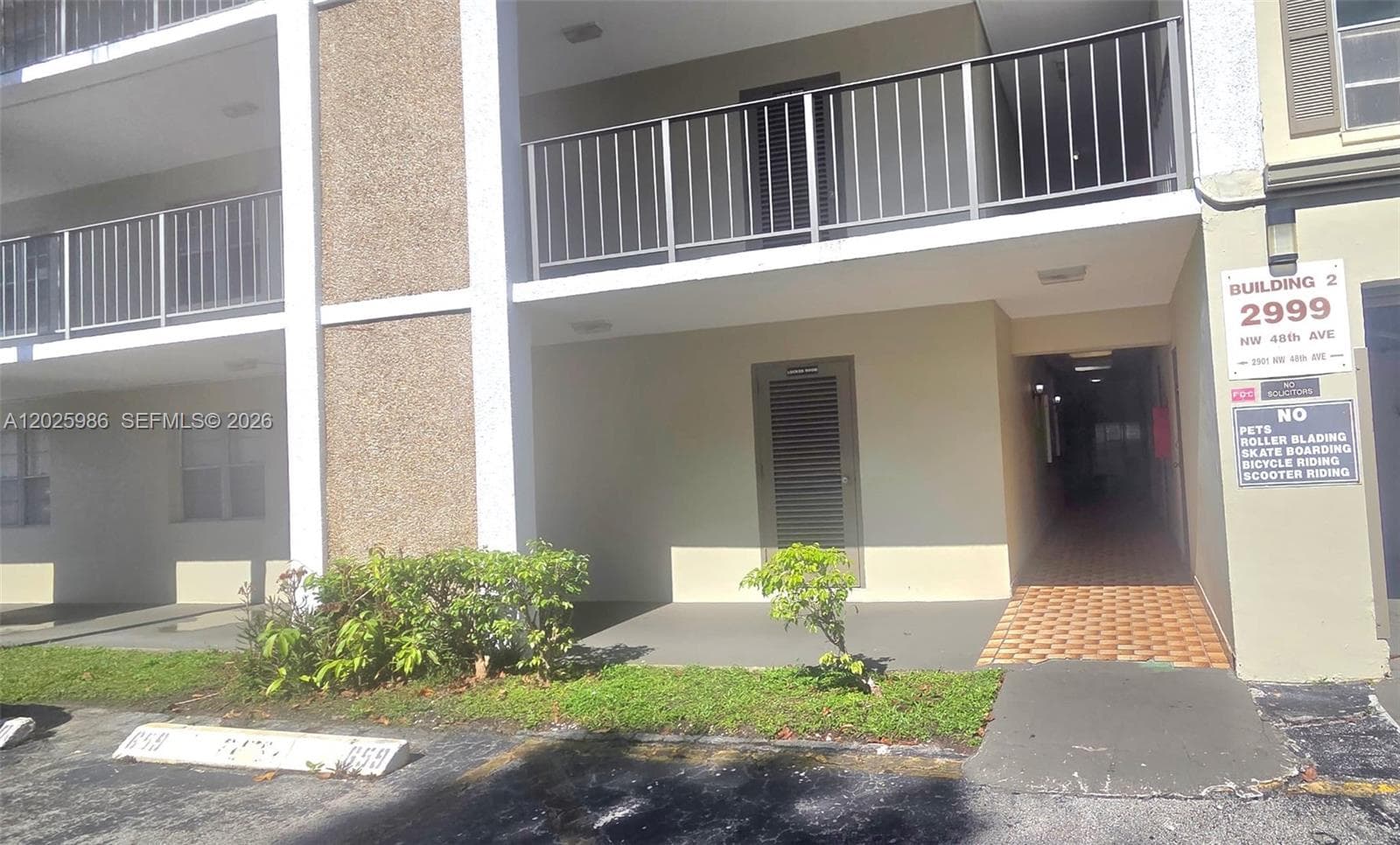2999 NW 48th Ave # 246, Lauderdale Lakes, FL 33313 — zdjęcie 3
