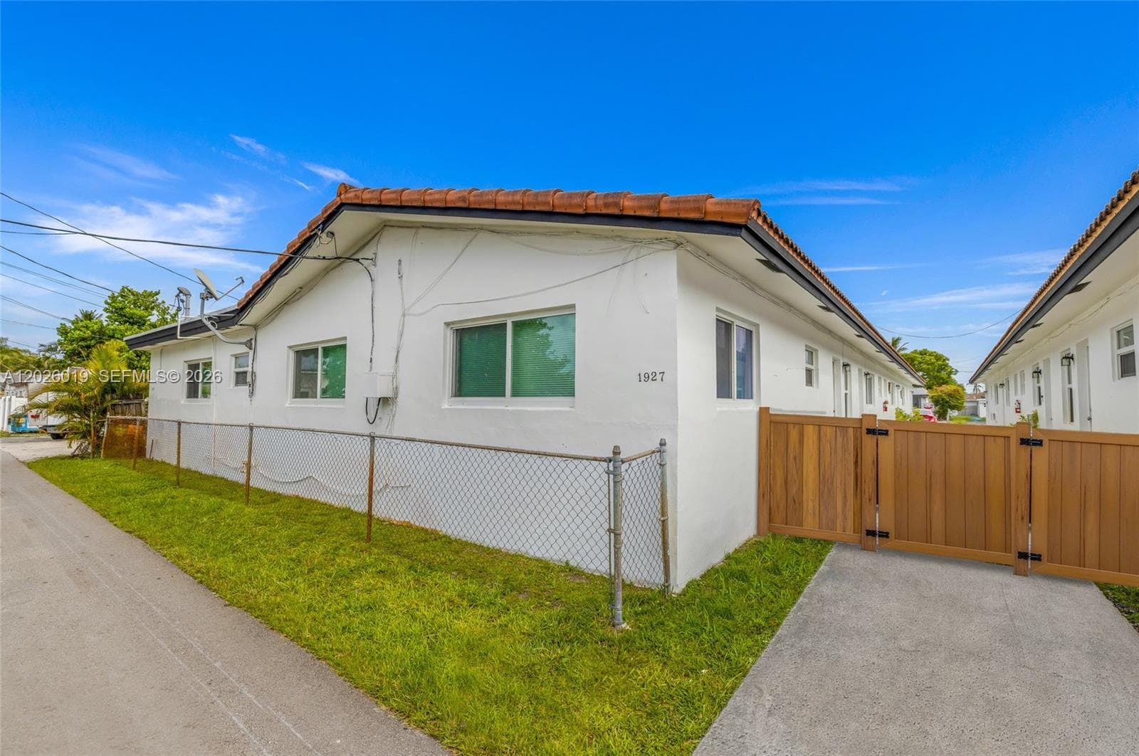 1927/1929 Roosevelt St, Hollywood, FL 33020 — zdjęcie 5