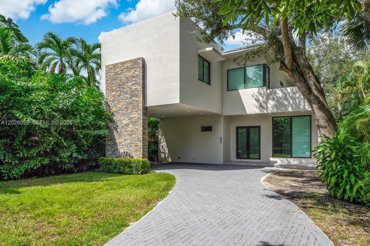 3741 Kumquat Ave, Miami, FL 33133 — zdjęcie 2