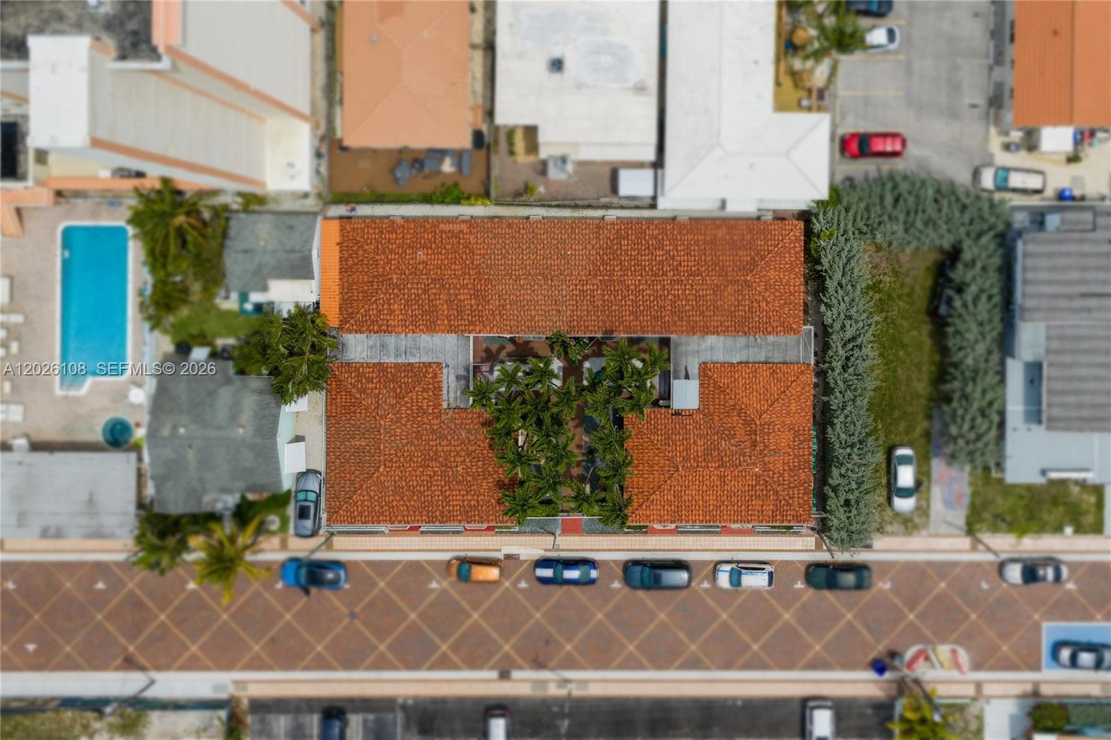 335 Georgia St, Hollywood, FL 33019 — zdjęcie 4