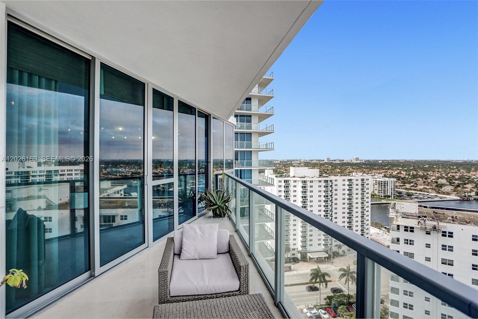 3101 S Ocean Dr # 2005 (available now ), Hollywood, FL 33019 — zdjęcie 2