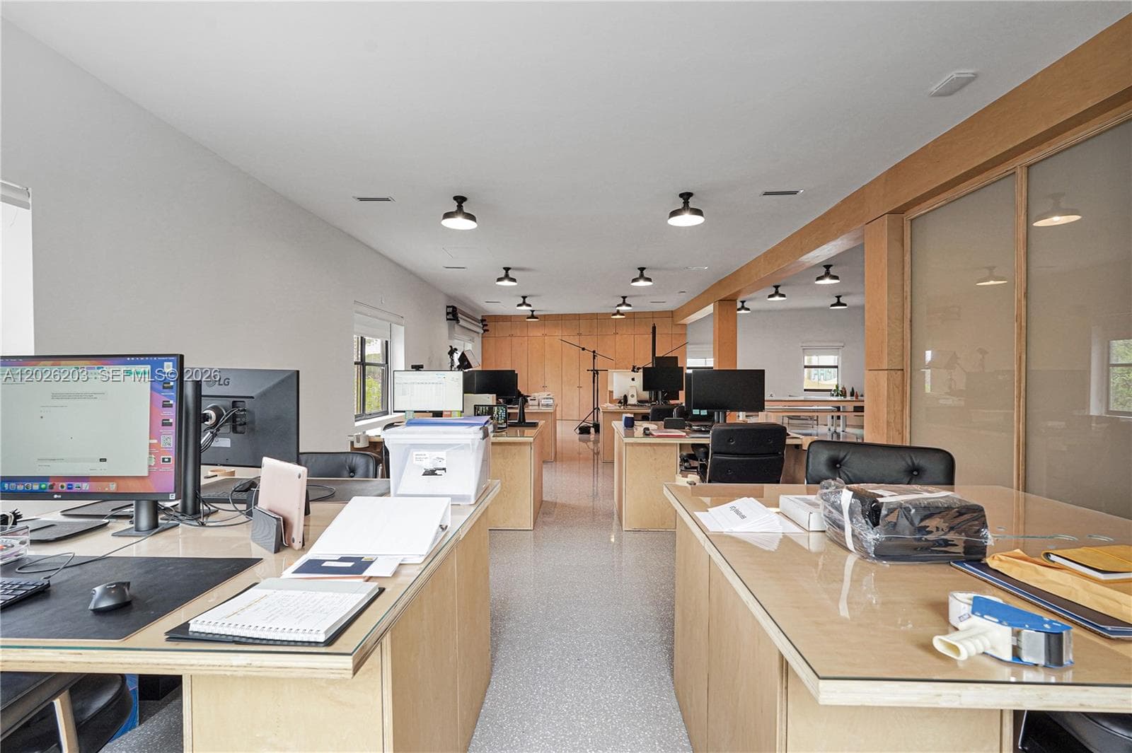 1800 N Miami Ave, Miami, FL 33136 — zdjęcie 2