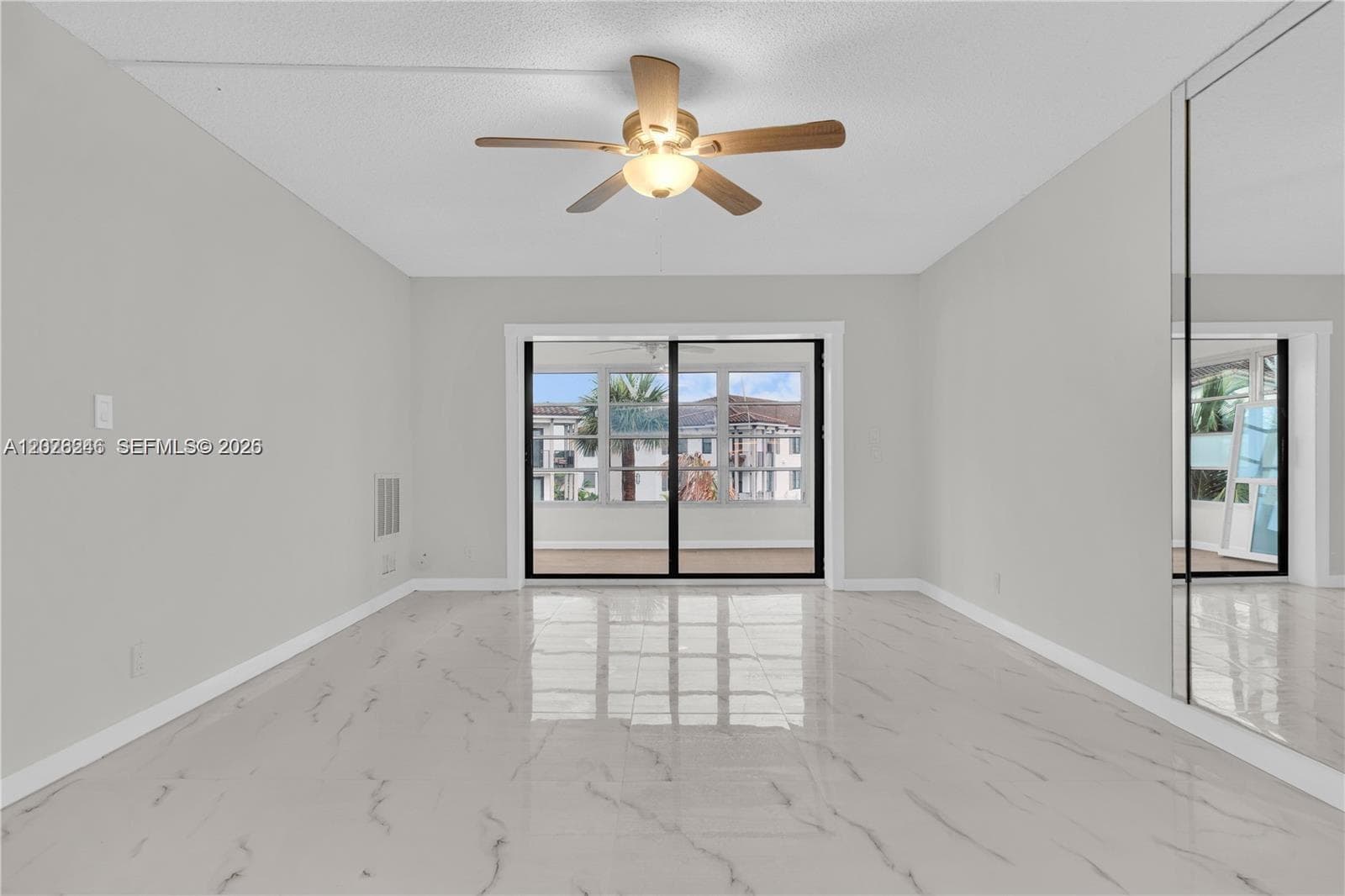9355 SW 8th St # 425, Boca Raton, FL 33428 — zdjęcie 3