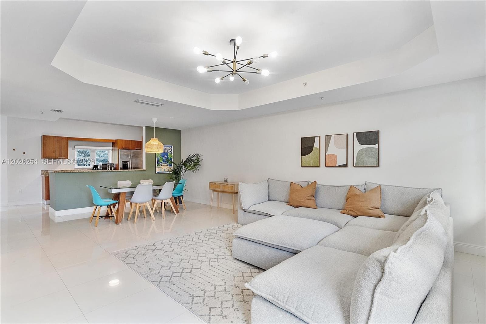 2704 NE 184th Ter, Aventura, FL 33160 — zdjęcie 4