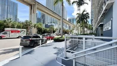 690 SW 1st Ct # 1908, Miami, FL 33130 — zdjęcie 2