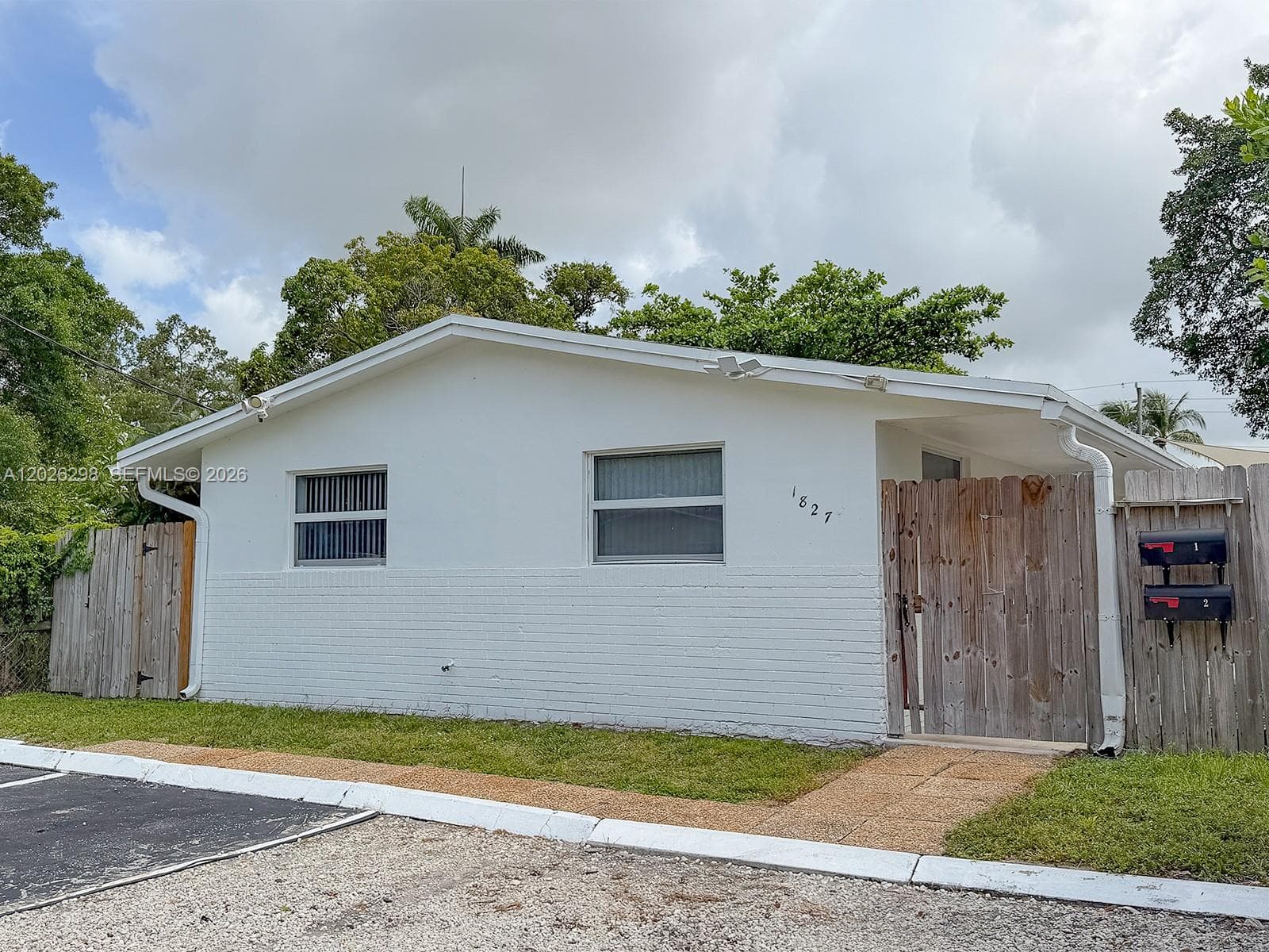 1827 SW 21st St, Fort Lauderdale, FL 33315 — zdjęcie 3