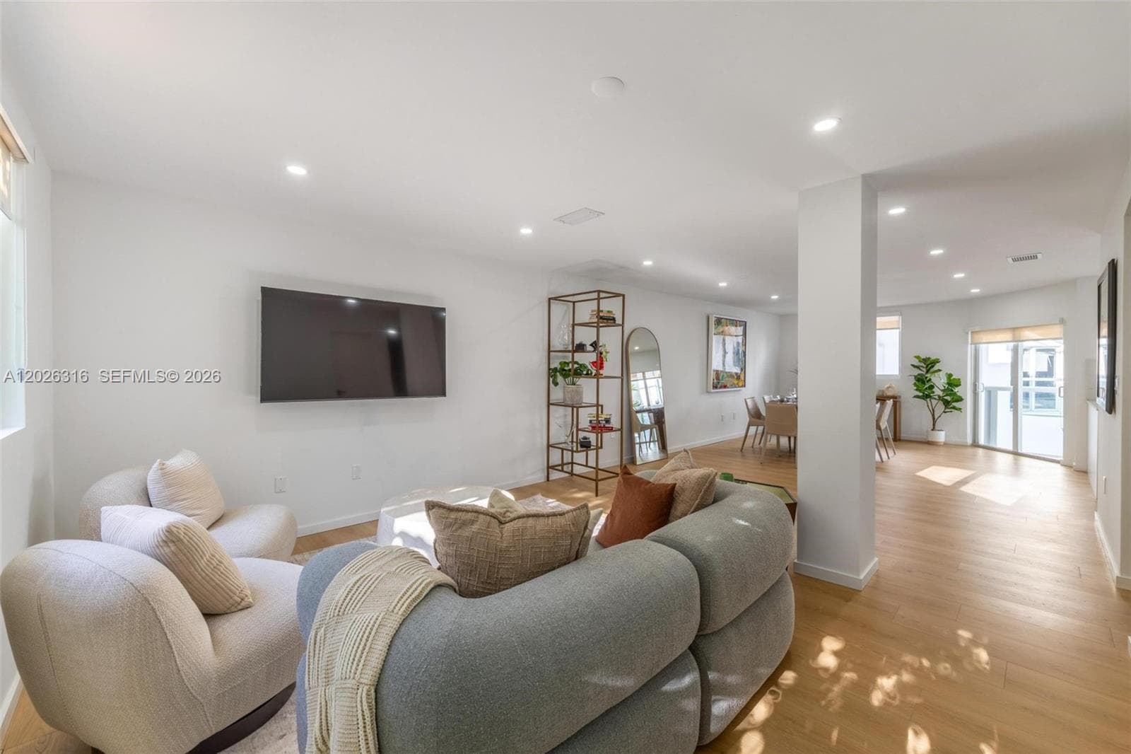 1975 Calais Dr # 4, Miami Beach, FL 33141 — zdjęcie 4