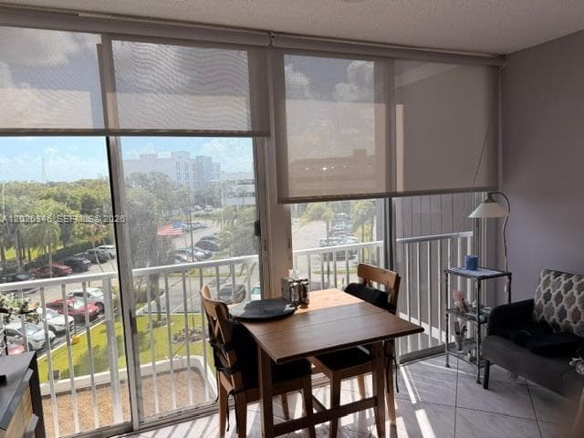3850 Washington St # 409, Hollywood, FL 33021 — zdjęcie 2