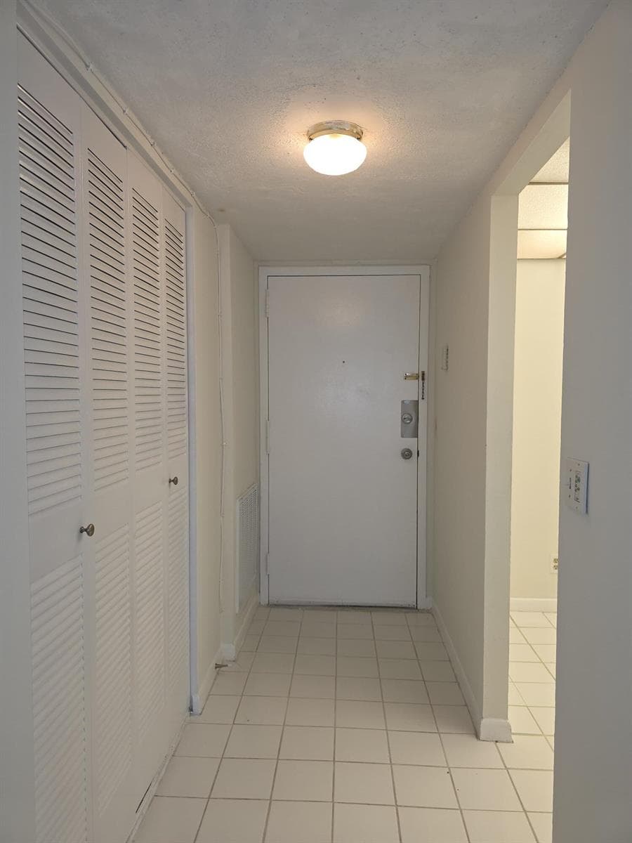 470 Executive Center Drive # 2k, West Palm Beach, FL 33401 — zdjęcie 4