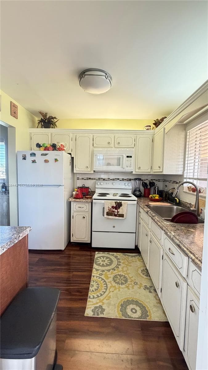 5300 Washington St # D309, Hollywood, FL 33021 — zdjęcie 2
