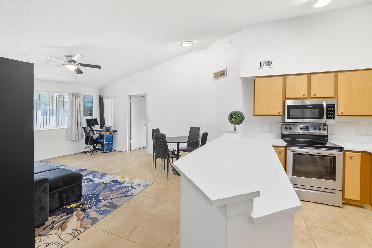 2550 SW 18th Terrace # 2005, Fort Lauderdale, FL 33315 — zdjęcie 2