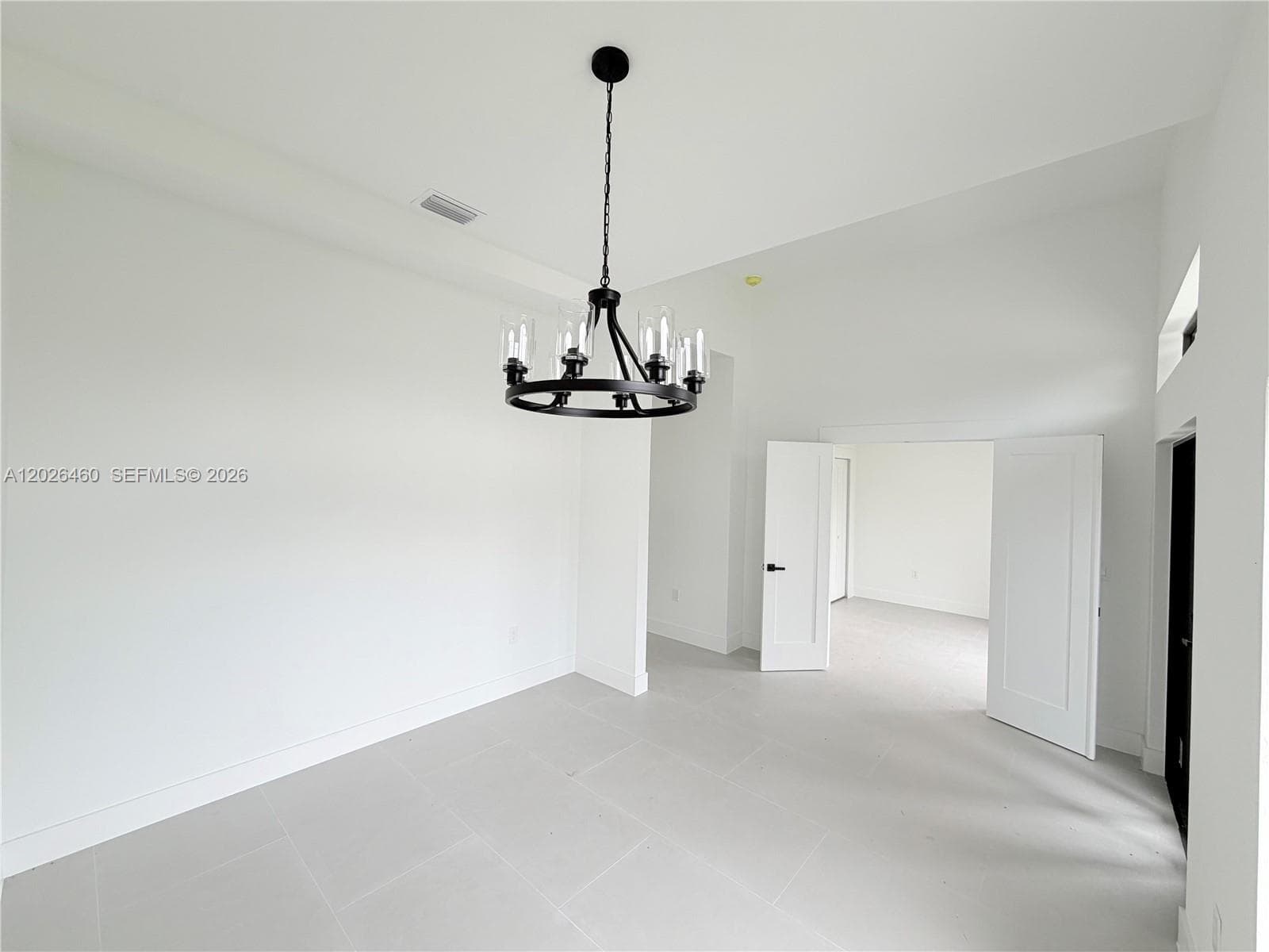 911 Cleveland Ave, Lehigh Acres, FL 33972 — zdjęcie 4