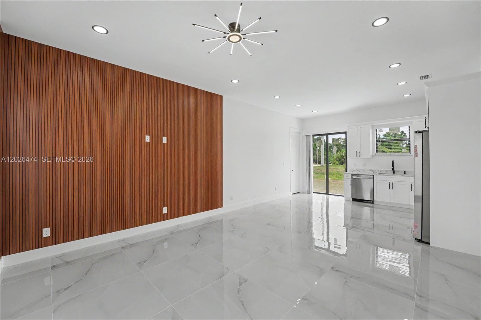 2803 1st st west, Other City - In The State Of Florida, FL 33971 — zdjęcie 3