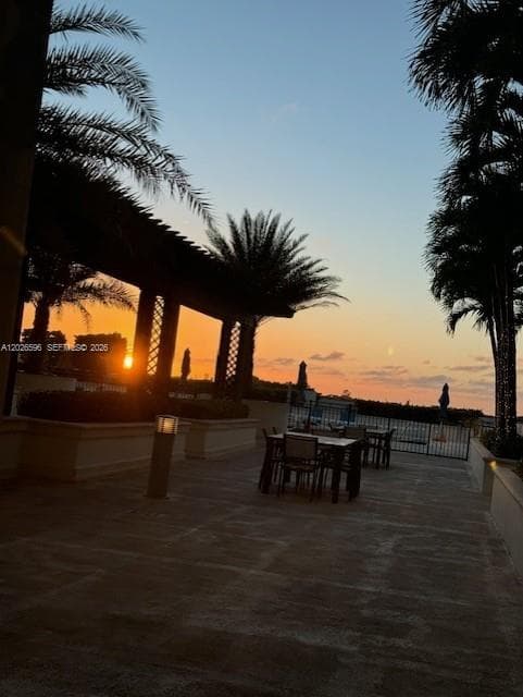 1300 Ponce De Leon Blvd # 702, Coral Gables, FL 33134 — zdjęcie 2