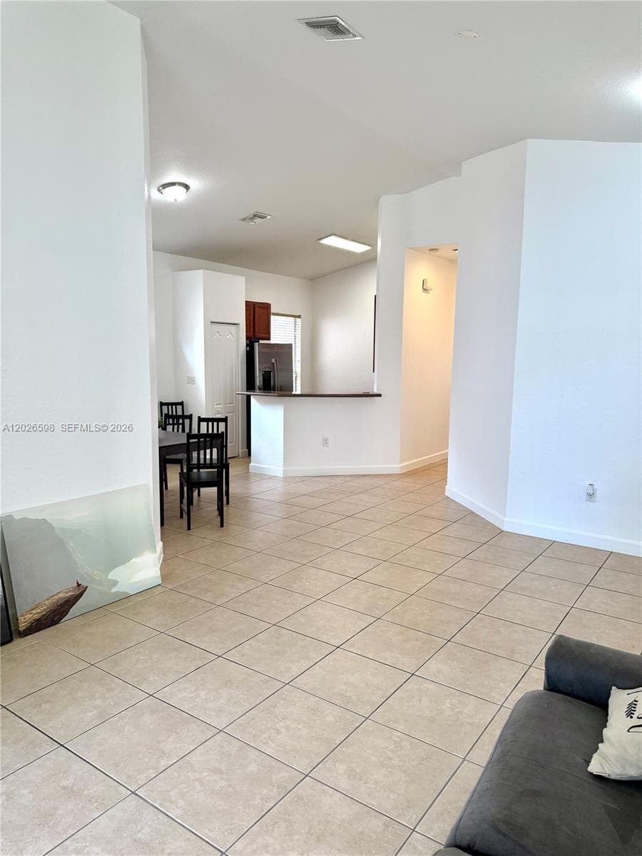 3951 NE 11th Dr, Homestead, FL 33033 — zdjęcie 4
