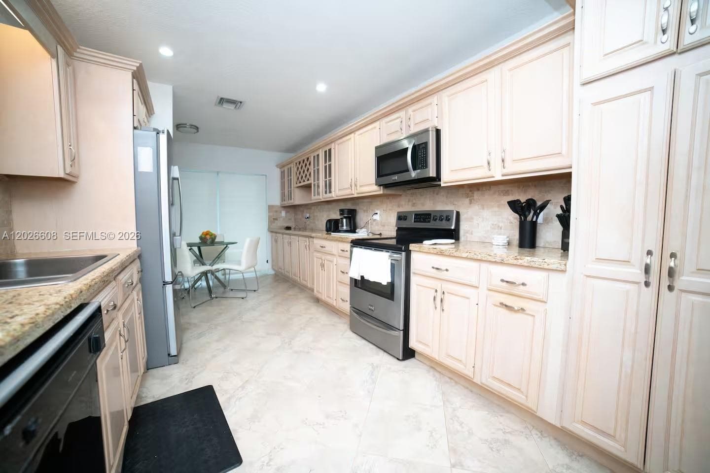 11931 SW 132nd Ave, Miami, FL 33186 — zdjęcie 5