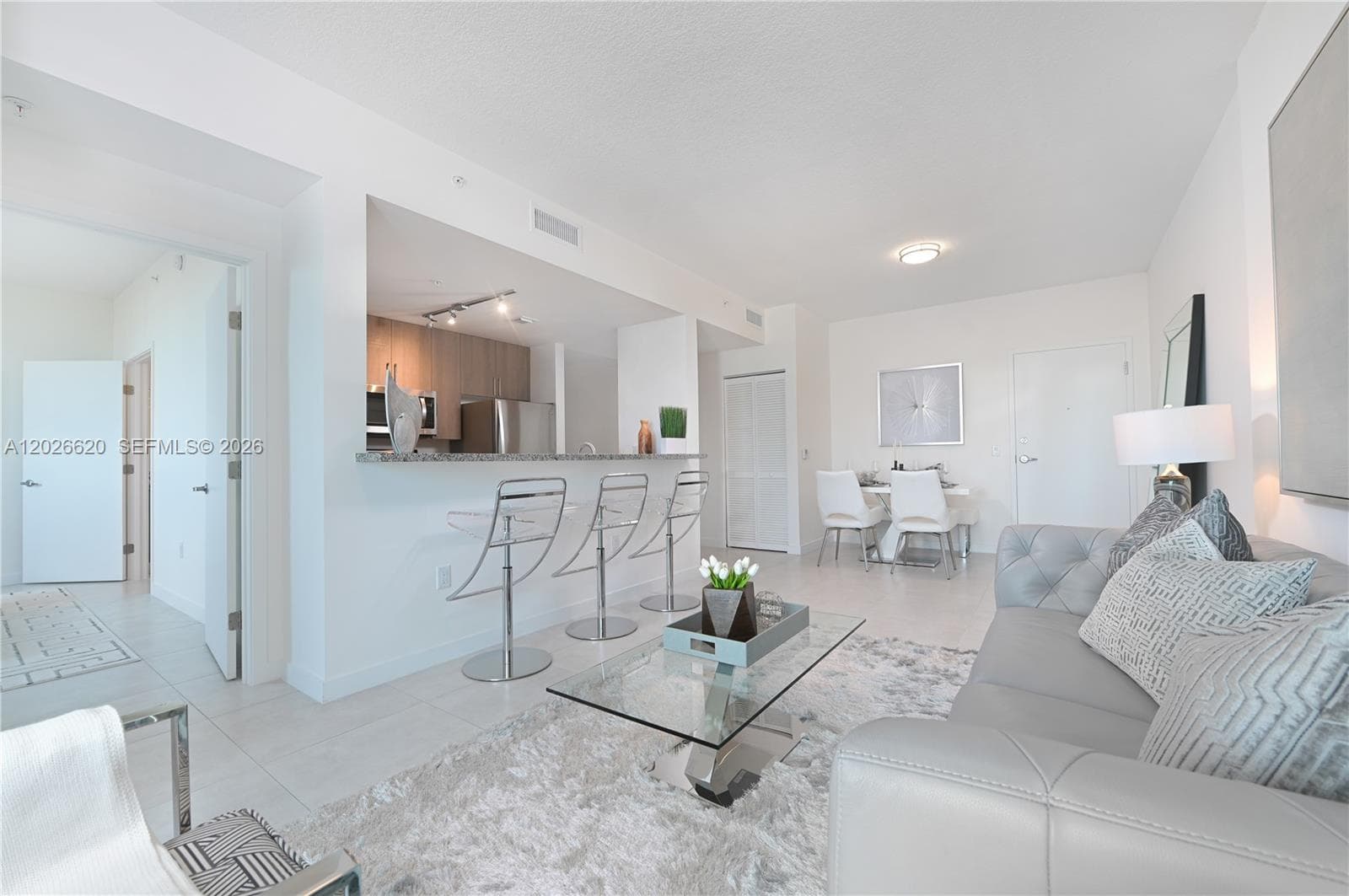 514 SW 22nd Ave # 205, Miami, FL 33135 — zdjęcie 4