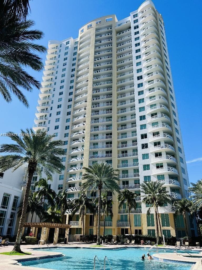 1745 E Hallandale Beach Blvd # 2104W, Hallandale Beach, FL 33009 — zdjęcie 4