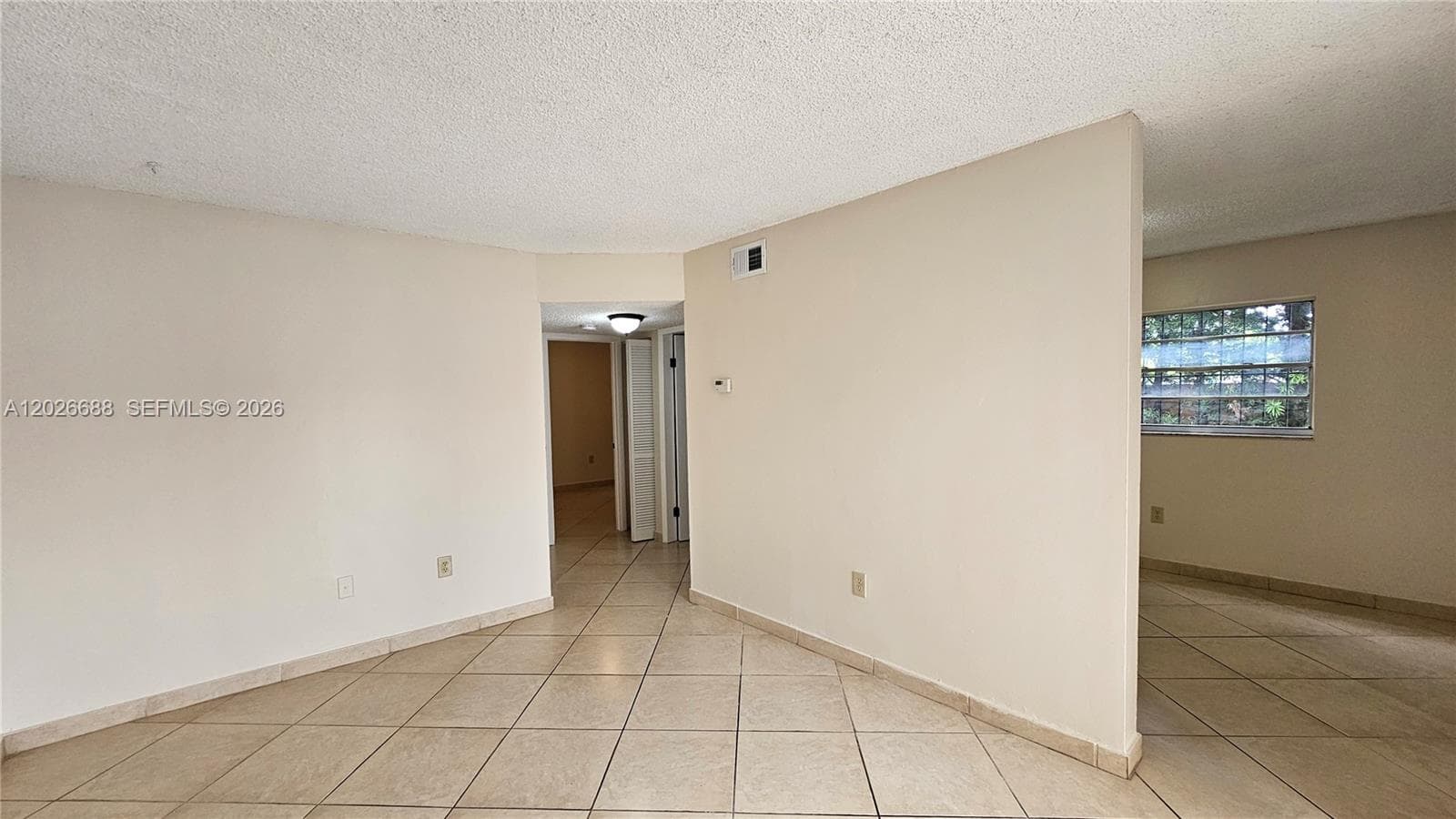 1235 NW 6th St # 3, Miami, FL 33125 — zdjęcie 3