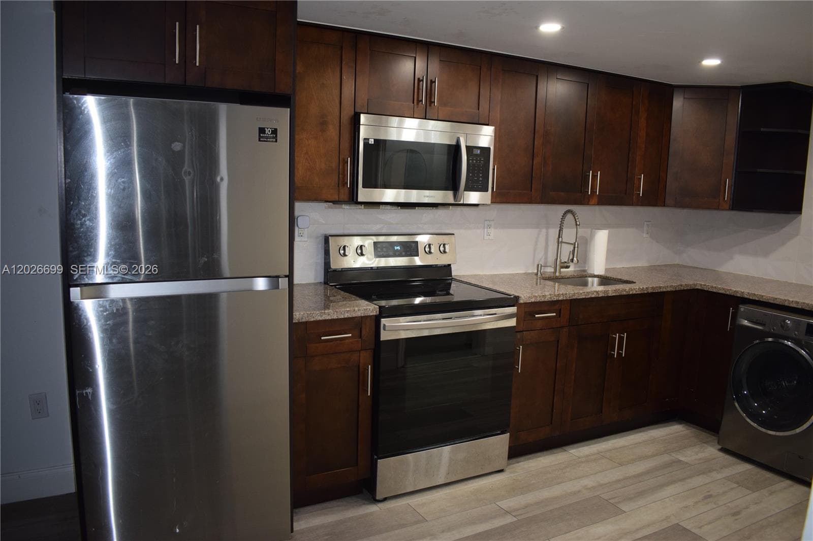 777 SW 9th Ave # 420, Miami, FL 33130 — zdjęcie 3