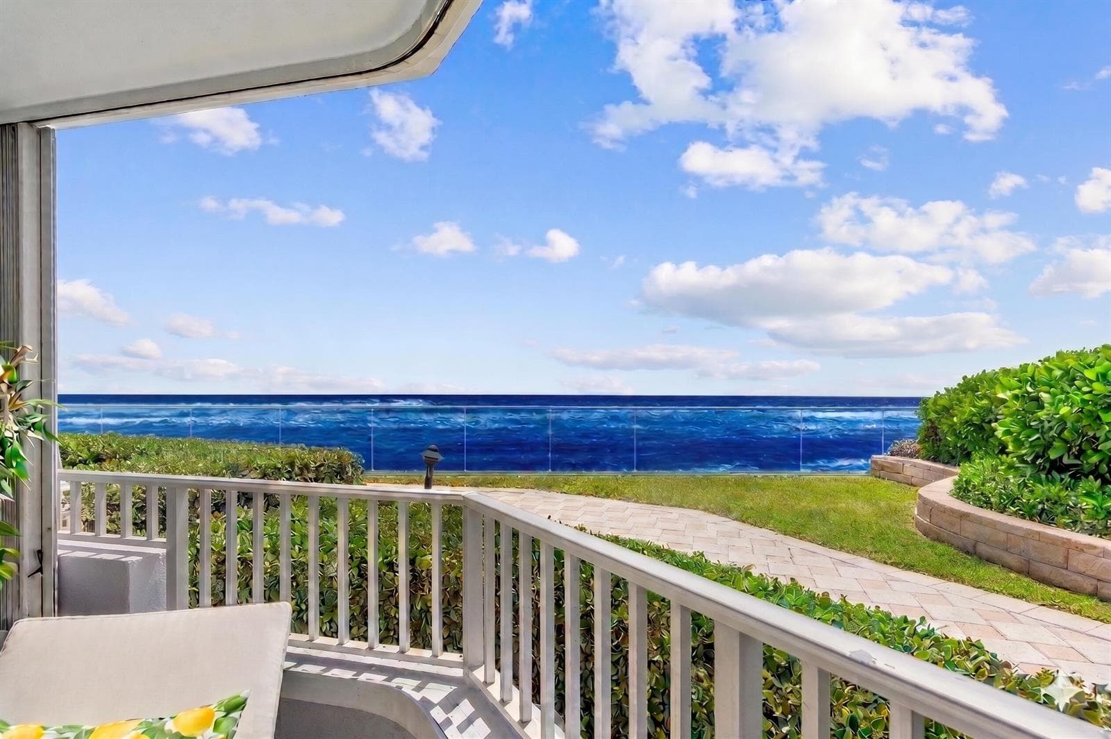 5200 N Ocean Drive # 102, Singer Island, FL 33404 — zdjęcie 2