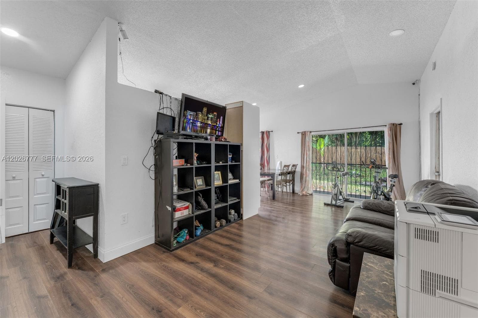 12026 SW 210th St, Miami, FL 33177 — zdjęcie 2