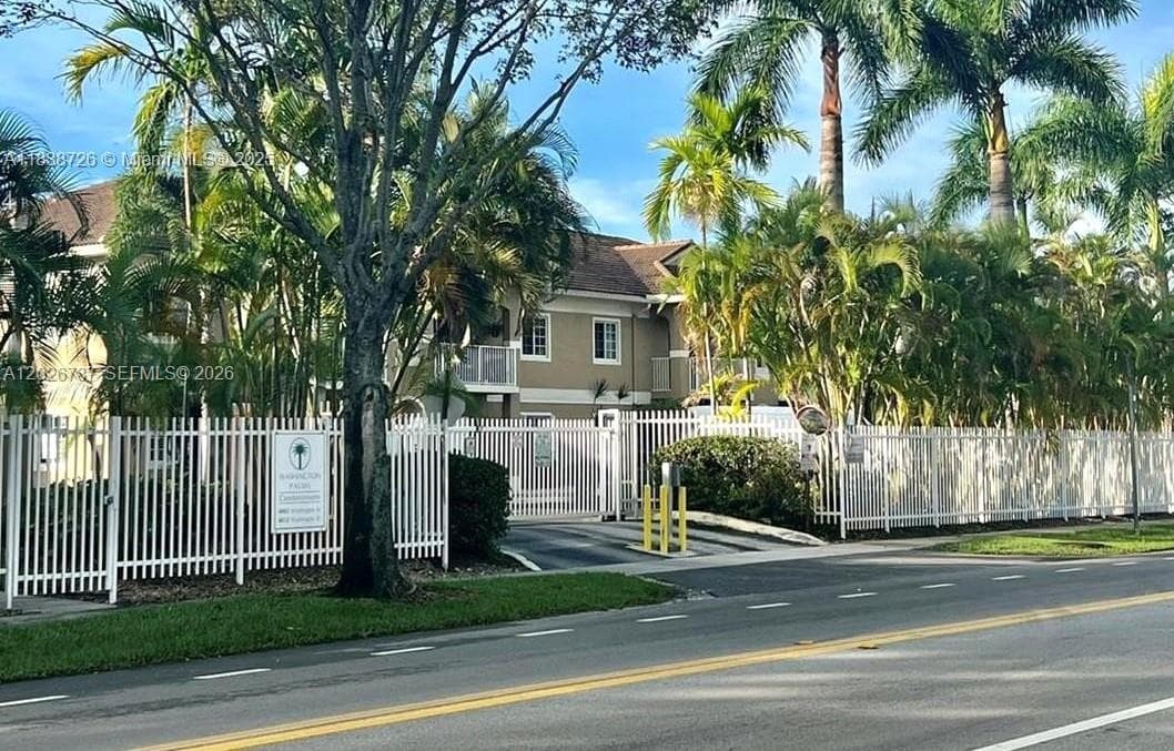 4812 Washington St # 147, Hollywood, FL 33021 — zdjęcie 2
