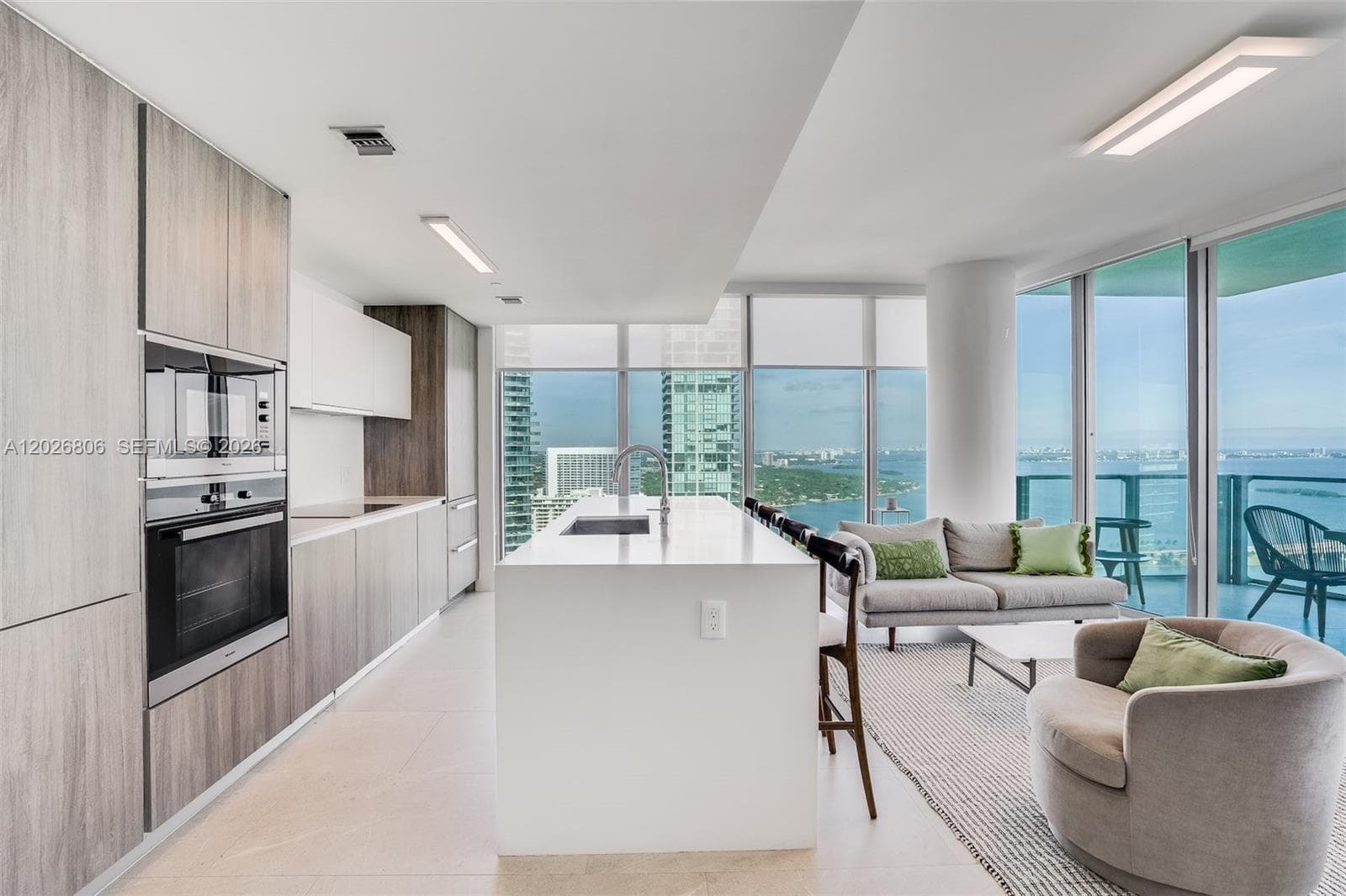 2900 NE 7th Ave # 3702, Miami, FL 33137 — zdjęcie 2