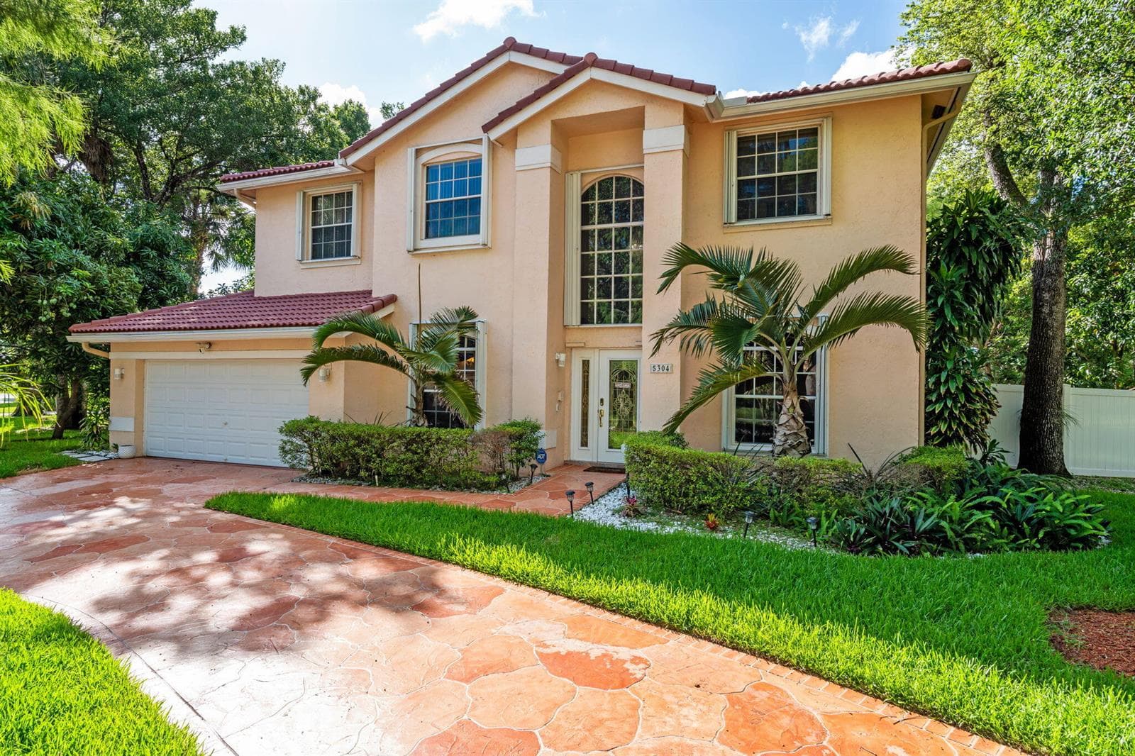 5304 NW 66th Avenue, Lauderhill, FL 33319 — zdjęcie 3