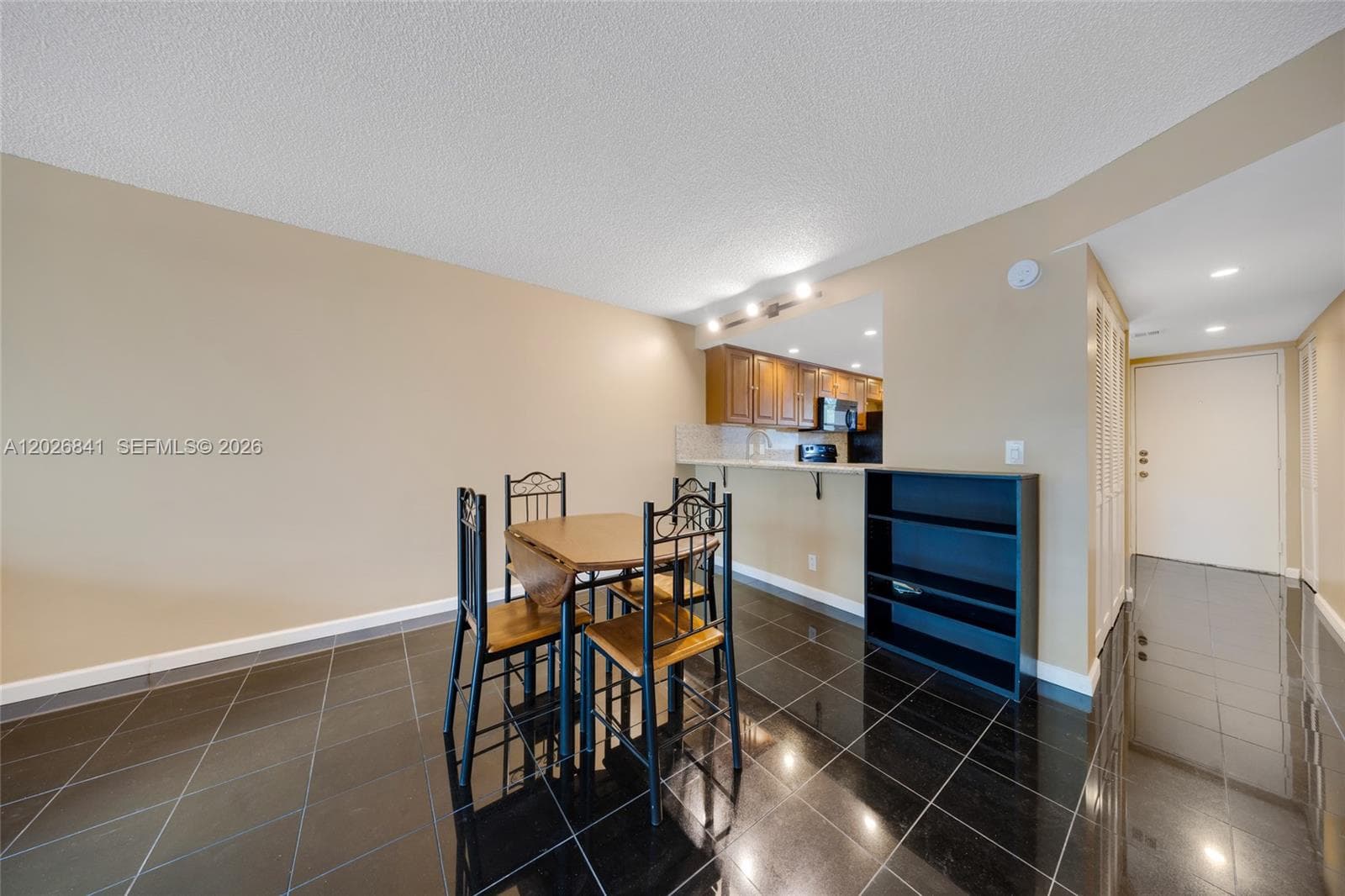 6075 N Sabal Palm Blvd # 210, Tamarac, FL 33319 — zdjęcie 4