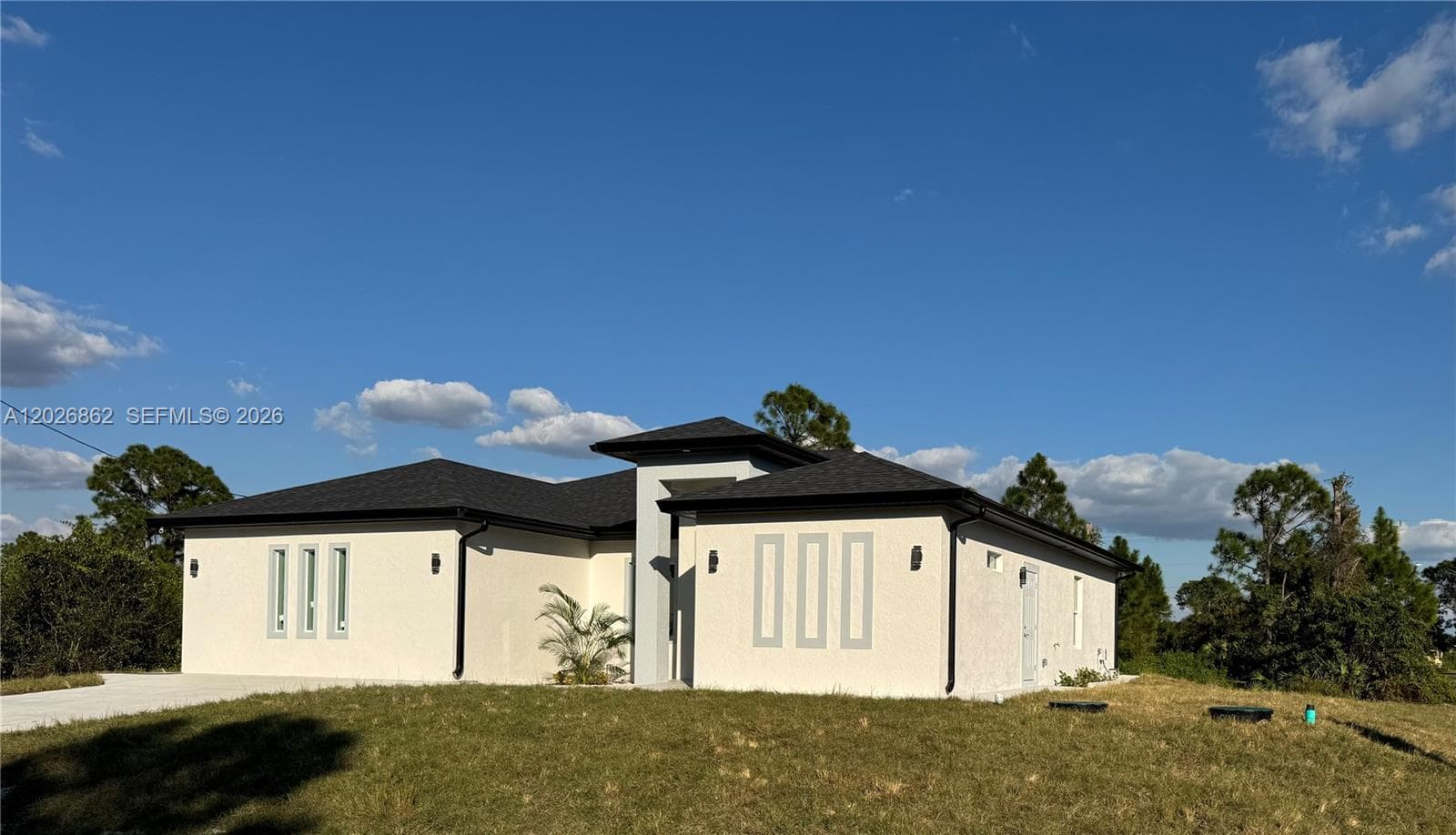 713 DA VINCI AVE S, Lehigh Acres, FL 33974 — zdjęcie 2